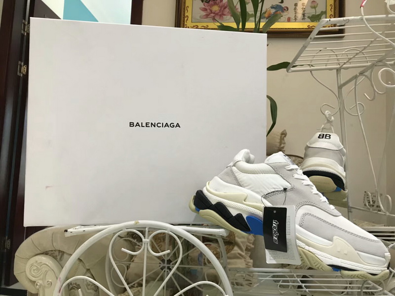 Authentic Balenciaga 17FW Tripe-S 9